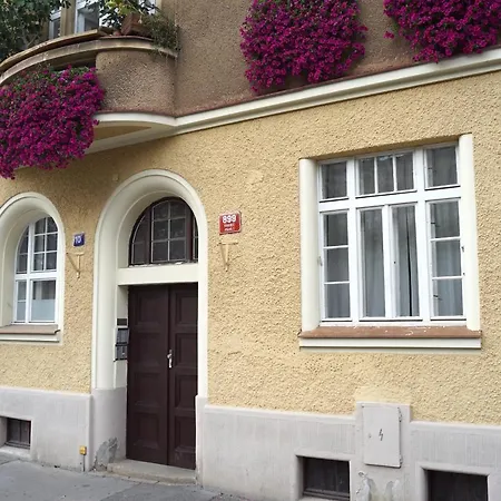 Prague Letna Apartments Zewnętrze zdjęcie